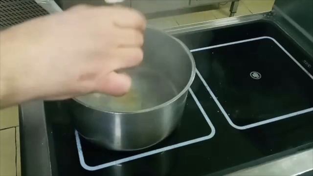 Простой овощной салат с яйцом смотреть онлайн