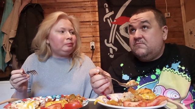 Обжор - салат Северный, курочка маринованная с булгуром