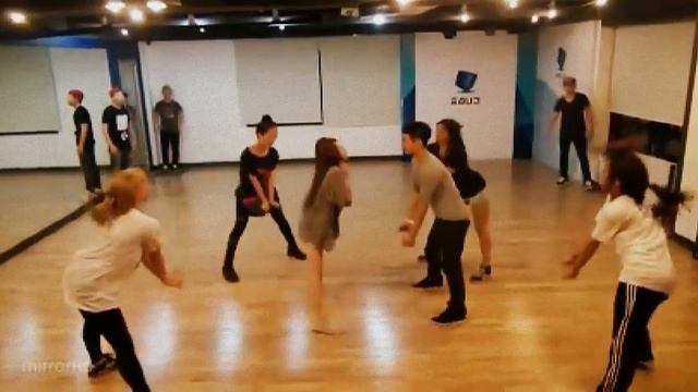 Hyuna   Bubble Pop Mirrored Dance Practice