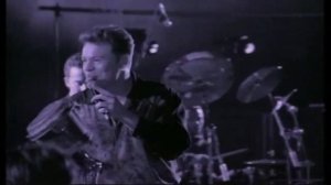 UB 40 Kingston Town   16  9    HD