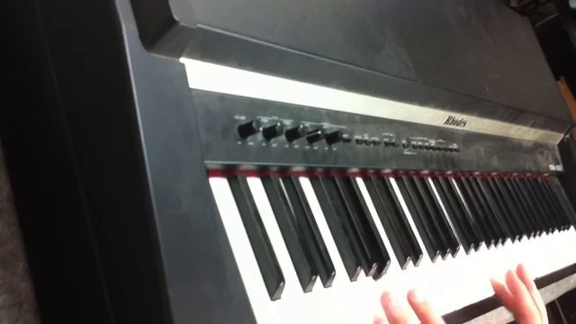 (Roland) Rhodes MK-60 - Exploring the Presets - MIDIVERSE MONDAYS #9 смотреть онлайн