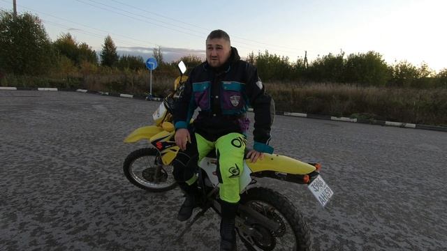 ВЫБОР ЭНДУРО ДЛЯ ГОРОДА l ЧТО ВЗЯТЬ? l УНИВЕРСАЛЬНЫЙ Мотоцикл для любых задач! смотреть онлайн