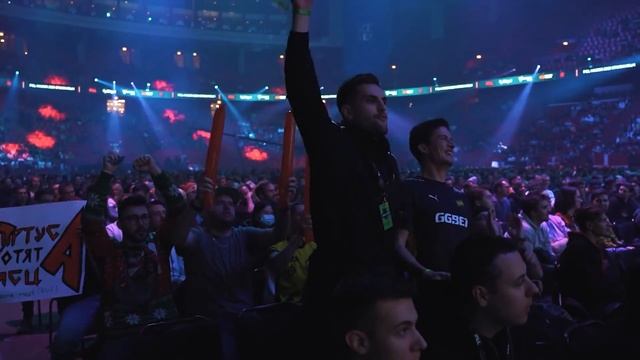 БОЖEНЬКА СУЩЕСТВУЕТ! И ЭТО JAME! ВОТ ПОЧЕМУ ДЖЕЙМ СТАЛ ТОП-10 ХЛТВ! CS GO NEWS 2.0 смотреть онлайн