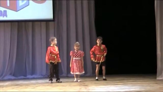 Лада Мазаева, танец Коробейники, 6 лет смотреть онлайн