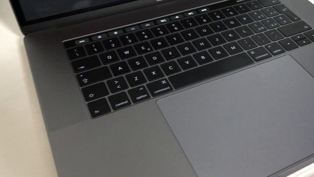 La mia attrezzatura: FOTO, VIDEO, MOTOVLOG (MacBook Pro, GoPro, iPad Pro, Canon etc) смотреть онлайн