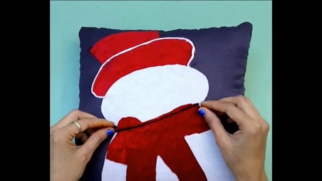 8 НОВОГОДНИХ ПОДУШЕК из старой одежды. Almohadas De Navidad De Ropa Vieja