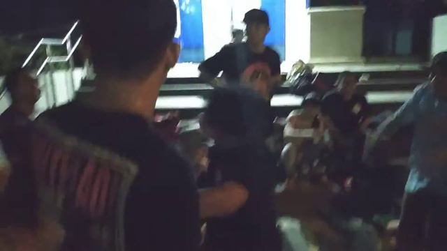 Hydra A.k.a Lady Titan vs Trojan A.k.a Jr Spazzout смотреть онлайн