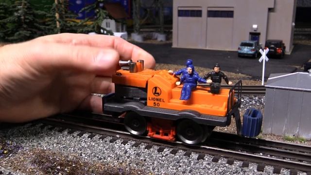 Lionel's TMCC Equipped O Scale Ballast Tamper смотреть онлайн