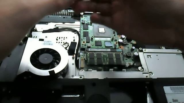 Fujitsu Siemens Amilo Xi2528 disassembly and cleaning смотреть онлайн