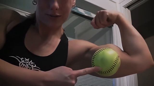 Wendy Lindquist Biceps Flex