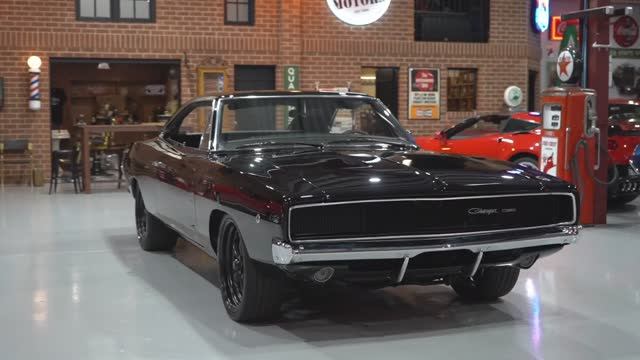 1968 Dodge Charger смотреть онлайн