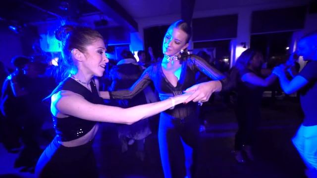 Gatica & Ofri bachata dancing смотреть онлайн