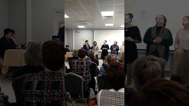 S-образный позвоночник. Девочка, 12 лет. Результаты FOHOW. смотреть онлайн