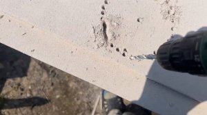 Диванный строитель ругается матом и кладет ГВЛ на деревянный пол