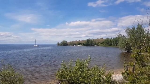 Один день на борту яхты IndiGO смотреть онлайн