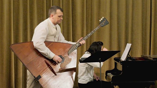 Е. Желинский Интермеццо
солист - С. Федосеенко (балалайка-контрабас)
Партия фортепиано - М. Климова смотреть онлайн