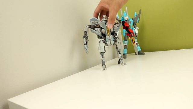 A Good Stand in for Studio Series - #Transformers Jolt Review смотреть онлайн