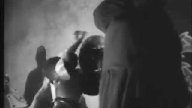 First we take Manhattan смотреть онлайн