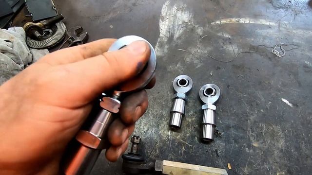 Steering, Panhard and Finish 3 Link | Toyota Diff Swap | Vitara Build Ep2 смотреть онлайн