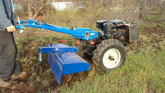 Тяжелый мотоблок с бензиновым двигателем WEIMA WM-190F-L (R) 16 л.с. смотреть онлайн