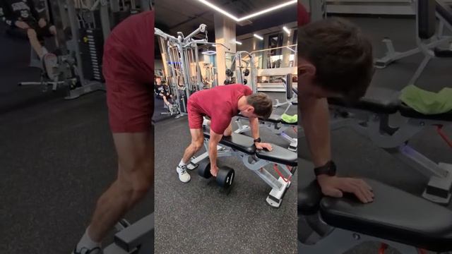 Тренировка от Андрея Собакарева #лыжи #лыжники #лыжныегонки #непряева #большунов #лыжероллеры смотреть онлайн