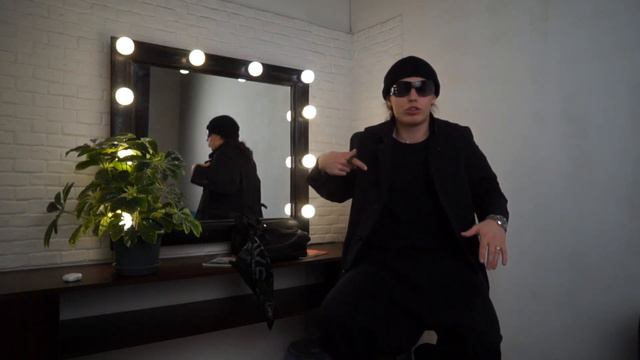 БОГИ СТИЛЯ ПОДЕЛИЛИСЬ ИСТОЧНИКОМ СВОЕГО ВДОХНОВЕНИЯ! НУЖНО ВСЕГО ЛИШЬ...читать далее смотреть онлайн