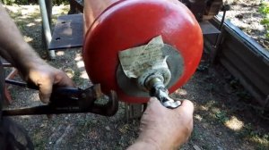 Замена крана в газовом баллоне.