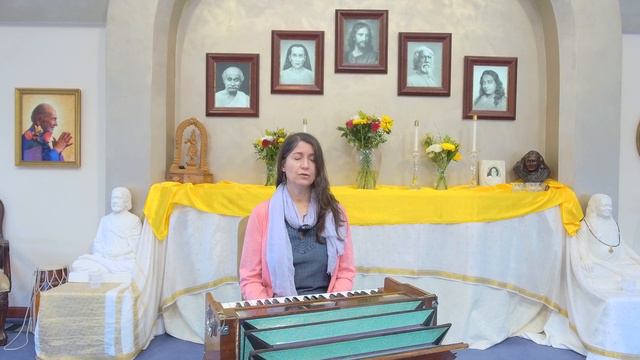 "Meditation for Peace-of-Mind," guided meditation with Sita смотреть онлайн