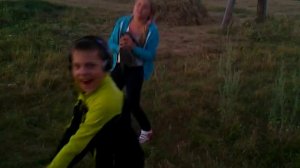 Упал в крапиву