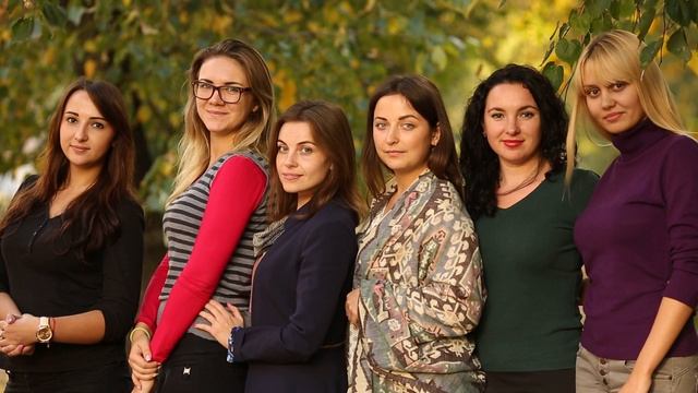 Групповое фото сотрудники - компания Электромотор смотреть онлайн