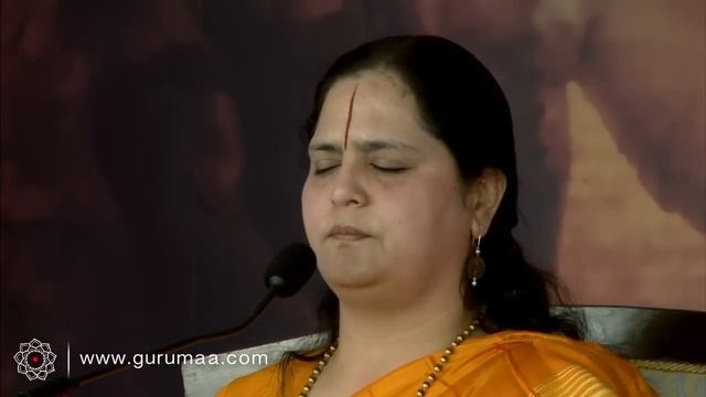 Om Namah Shivaya Japa | Maha Mantra Chanting by Anandmurti Gurumaa смотреть онлайн