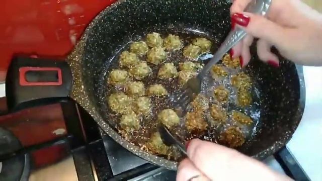 очень вкусные вегетарианские фрикадельки из маша в томатном и кефирном соусе #быстроивкусно смотреть онлайн