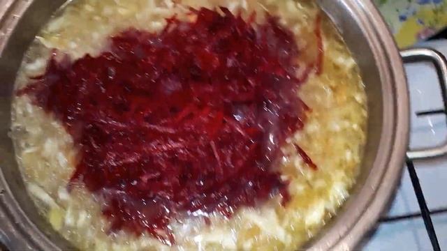 Как варят БОРЩ у НАС в КАЗАХСТАНЕ/ЭТОТ РЕЦЕПТ БОРЩА ВЫ ТОЧНО НИКОГДА НЕ ПРОБОВАЛИ#ЕДА #РЕЦЕПТЫ #БОР смотреть онлайн