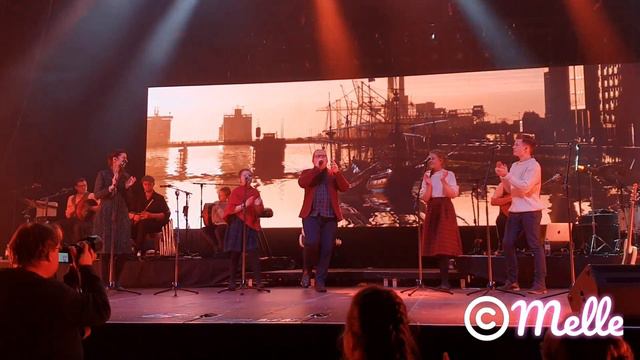 Angelo Kelly and Family * Irish Christmas * I Saw Three Ships * Kiel 08.12.18 смотреть онлайн