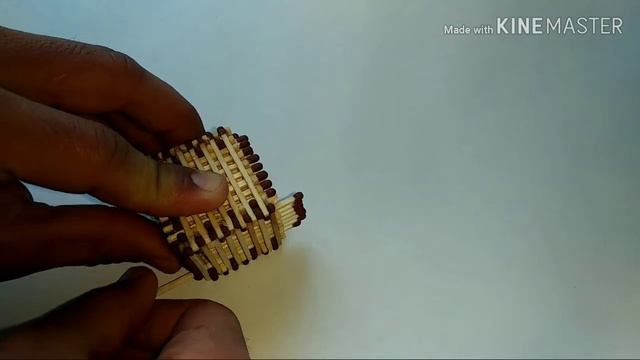 Как построить домик из спичек без клея?!!!?