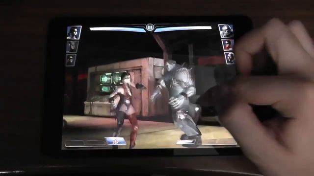 iPad Mini: Injustice Gods Among Us смотреть онлайн