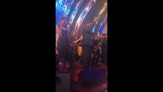 Задорная песня! Два изумруда - ARTUR BEST смотреть онлайн