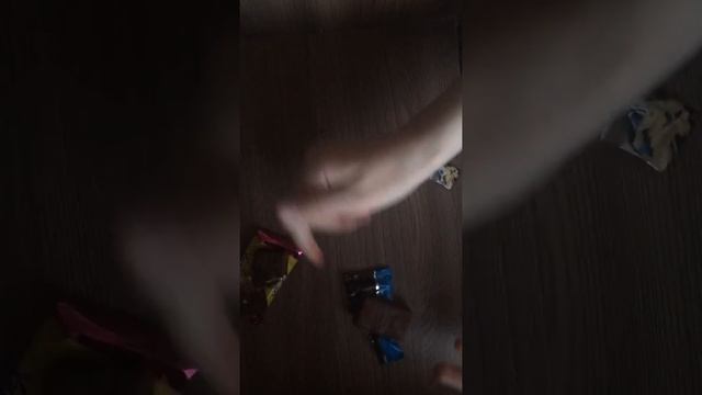 Сравнение конфет с орехами