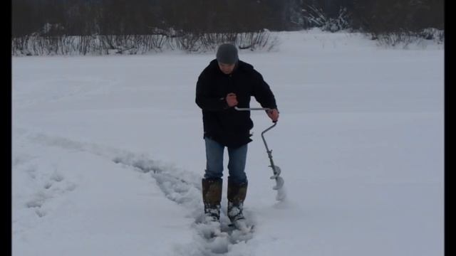 Песня о зимней рыбалке.Больным зимней рыбалкой посвящается... смотреть онлайн