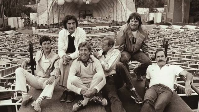 Top Ten’z Breaking News Terry Jones, Monty Python Founder and Scholar, Is Dead at 77 смотреть онлайн