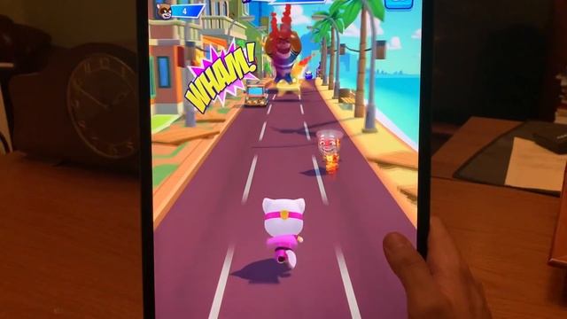 Subway Surfers,Minion Rush,Sonic Dash,Talking Tom Hero Dash,Angry Gran Run,Temple Run 2,Lady Bug,Om смотреть онлайн