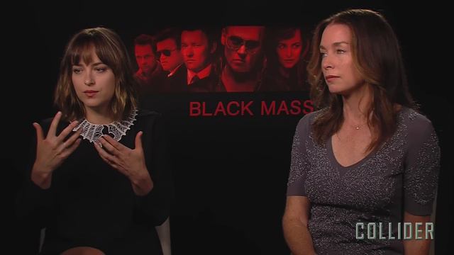 Dakota Johnson & Julianne Nicholson Talk ‘Black Mass’ смотреть онлайн