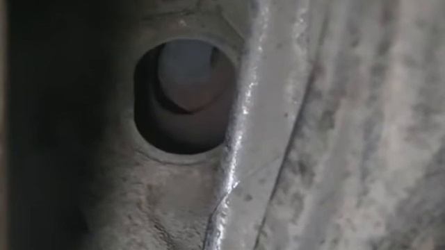 BMV X3 снятие и установка АКПП/BMV X3 Removing and installing automatic transmission. смотреть онлайн