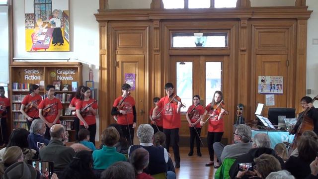 The Mighty String Demons from Staten Island Perform Ashokan Farewell смотреть онлайн