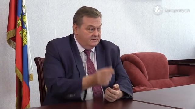 Е.Ю.Спицын на канале "Концептуал". "Разложение советской номенклатуры" смотреть онлайн
