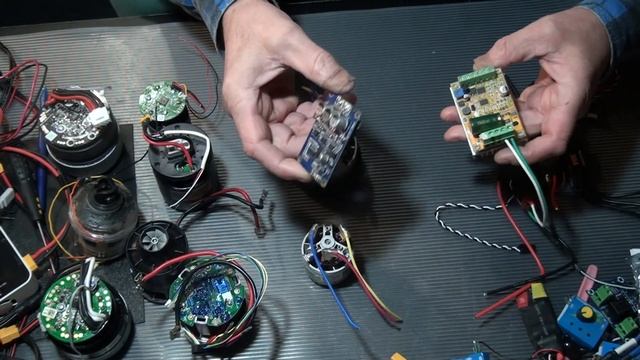 Двигатель С АЛи..для лодочного насоса. Что надо учитывать при выборе. Качаем лодку 380 НДНД за 1ми смотреть онлайн