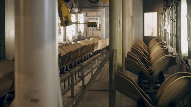 Fritz Hansen | Produktion der Serie 7 Stühle | 2021 смотреть онлайн