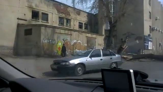 дерево упала на машины Омск кемеровская смотреть онлайн