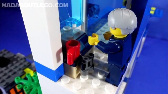 LEGO City Police Station 60316. смотреть онлайн