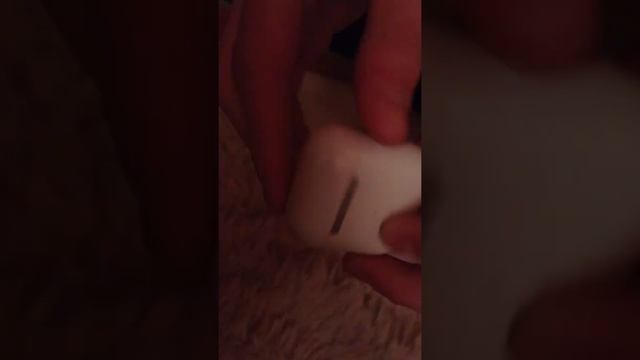 что делать если airpods не заряжаются смотреть онлайн